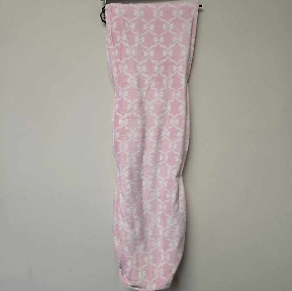 Betsy Johnson Ribbon Bows Twin XL Ultra Soft Plush Throw Blanket Pink - Picture 2 of 5
